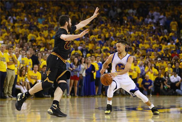 埃及前国脚曝料 利物浦满足了萨拉赫双方已经续约